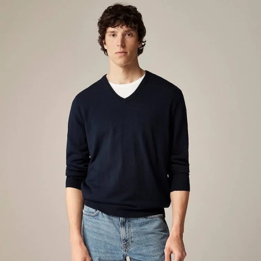 J. Crew Slim 100% Merino Wool V-neck Navy Blue Sweater Size XL Lightweight Soft